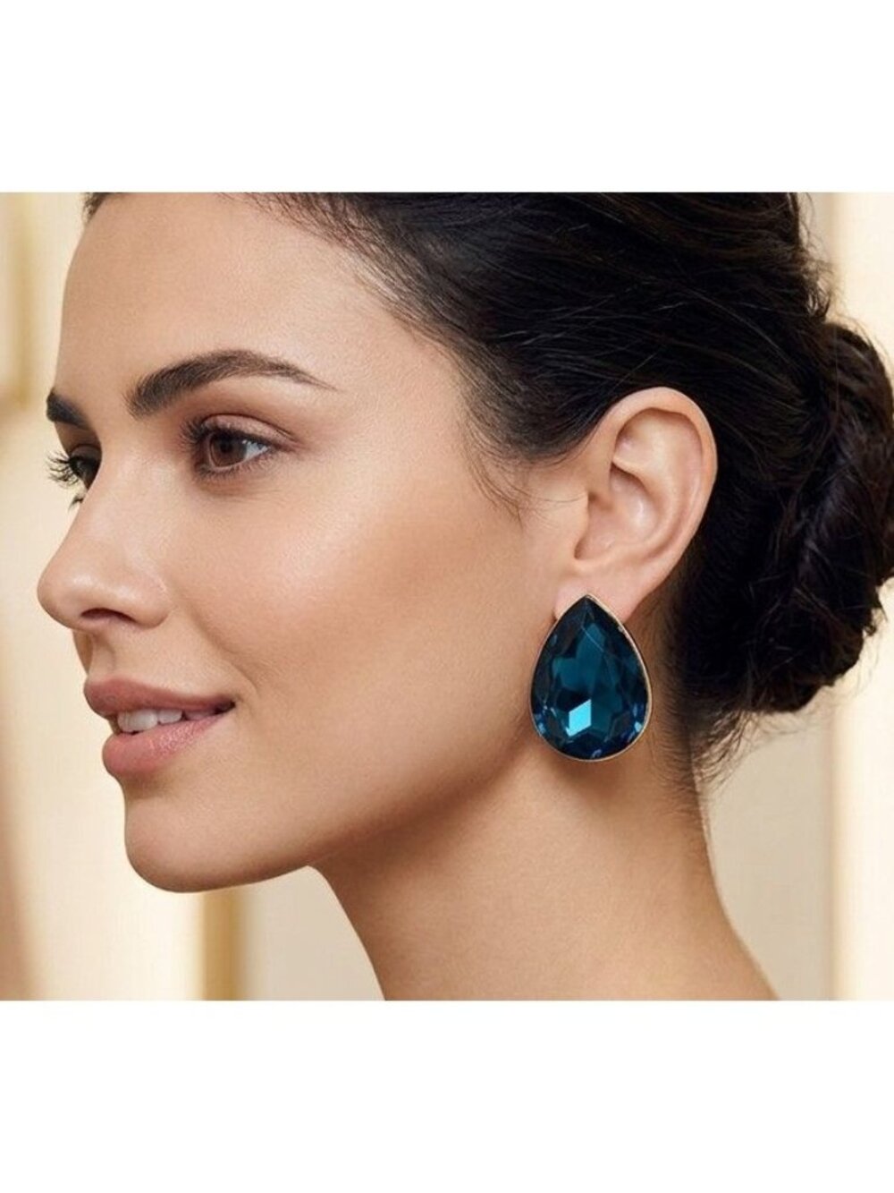 DEJA VU Teardrop Earrings